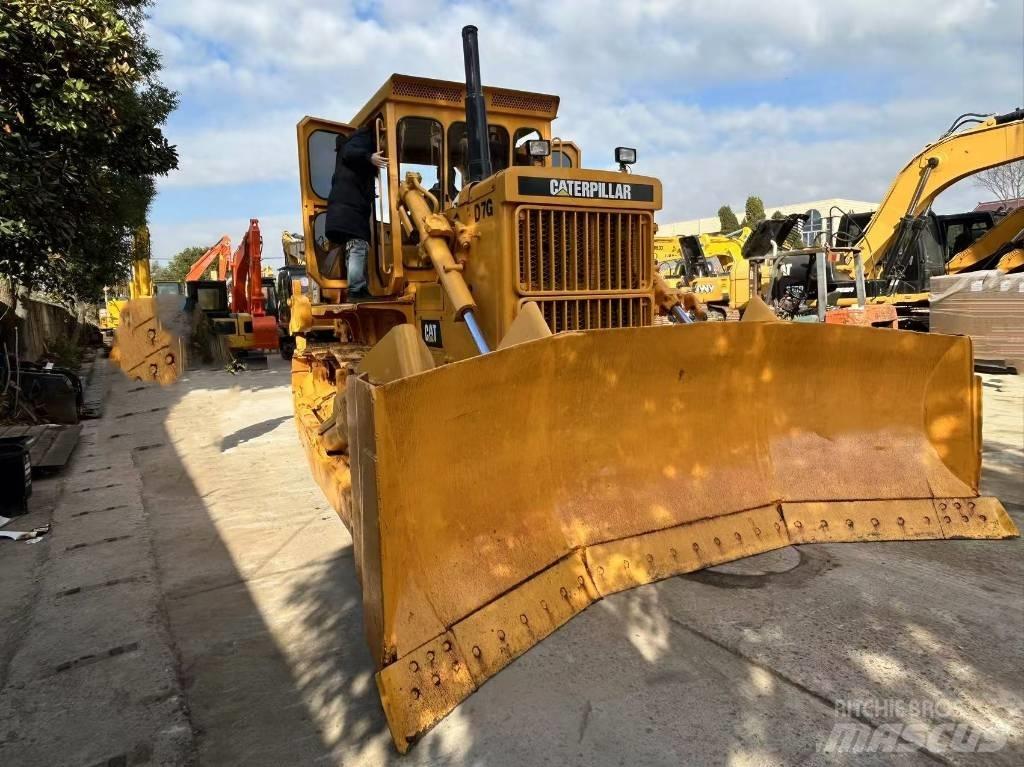 CAT D 7 G Niveleuse