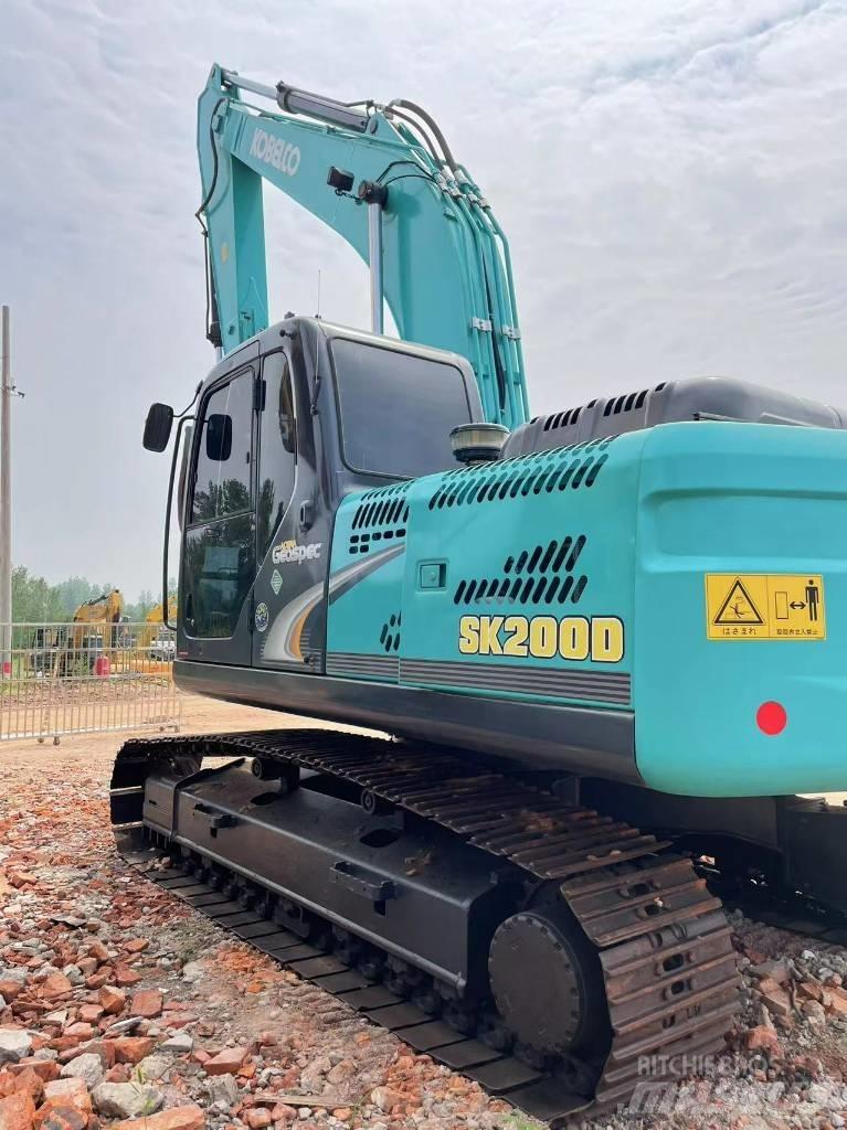 Kobelco 200 Pelle sur chenilles