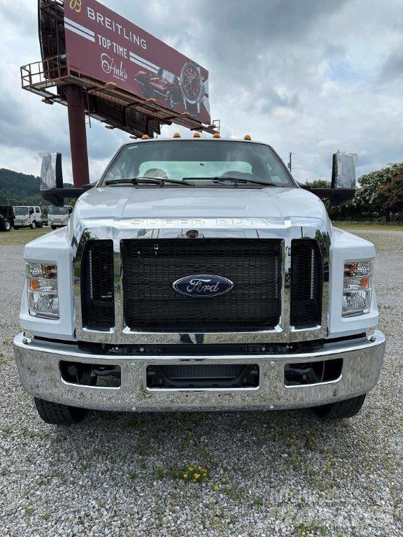 Ford F 750 Châssis cabine