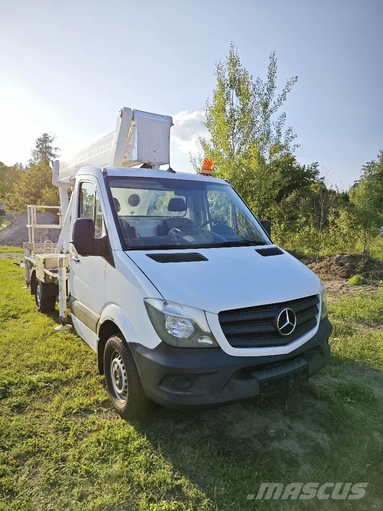 Palfinger P 250 BK Camion nacelle