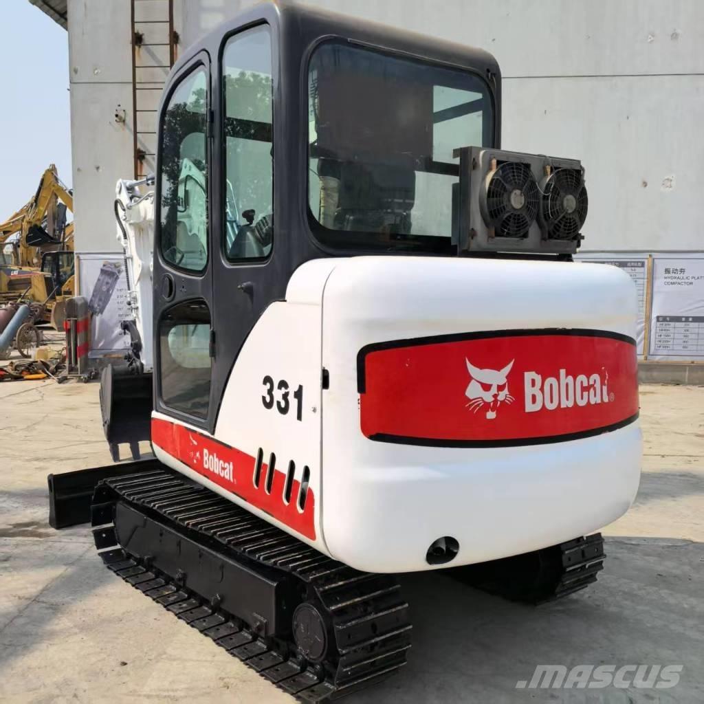 Bobcat 331 Mini pelle < 7t