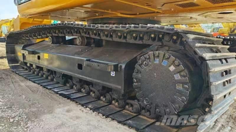 CAT 320D Pelle sur chenilles