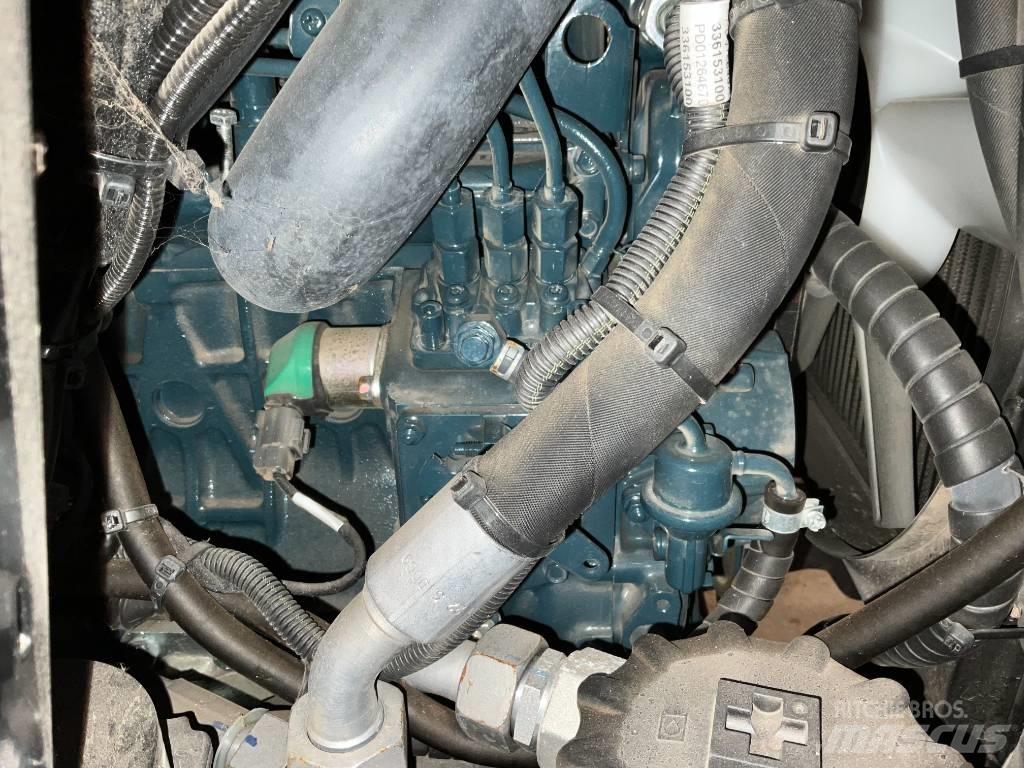 Kubota RT 160-2 Chargeuse sur pneus