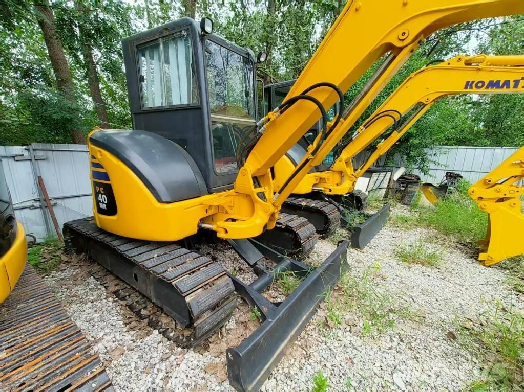 Komatsu PC 40 Mini pelle < 7t