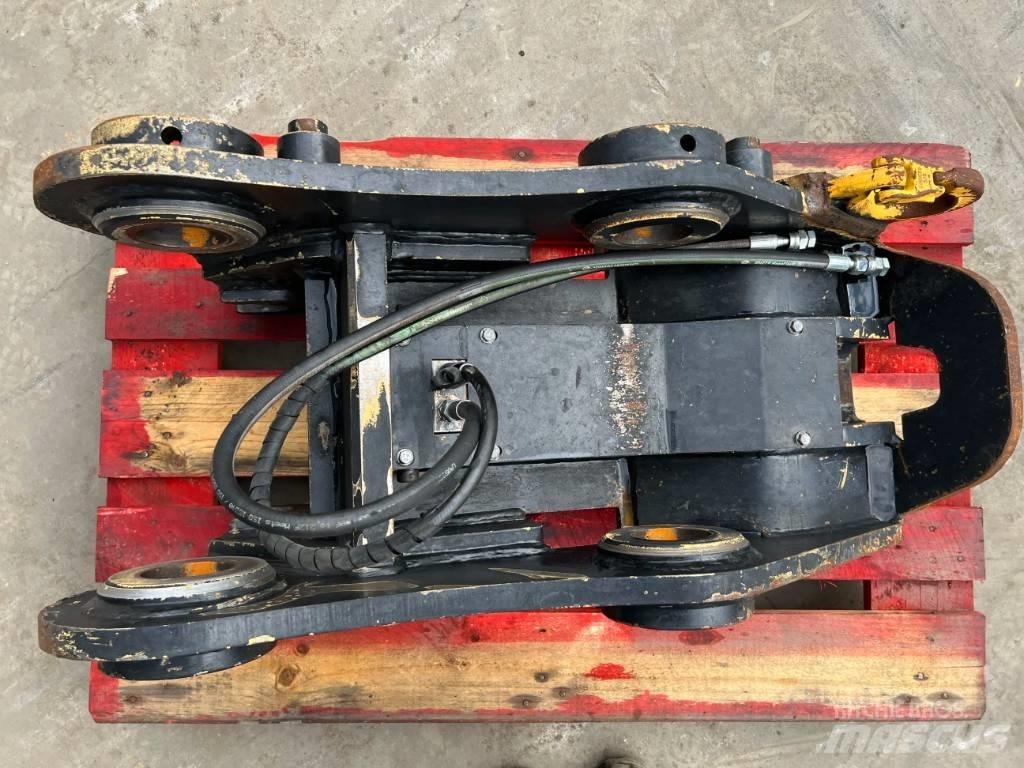 Volvo S1 - 323D Attache rapide pour godet