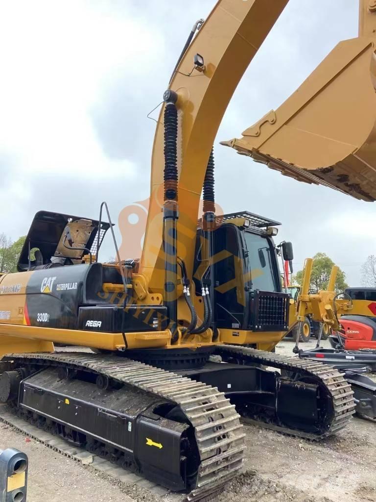 CAT 330D Pelle sur chenilles