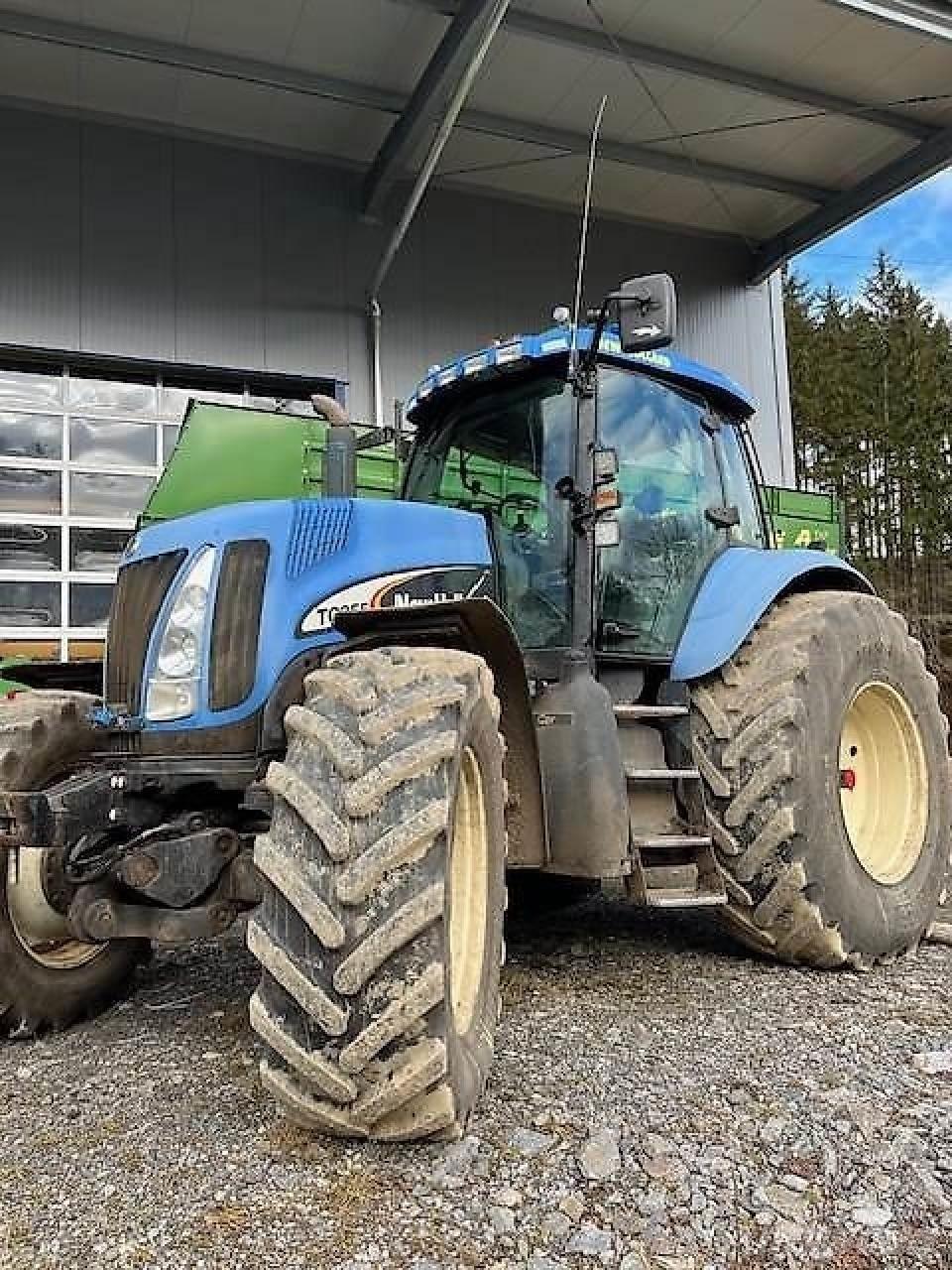 New Holland TG255 Tracteur