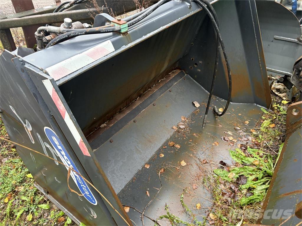 Snowstar HK700L Sableuse et saleuse