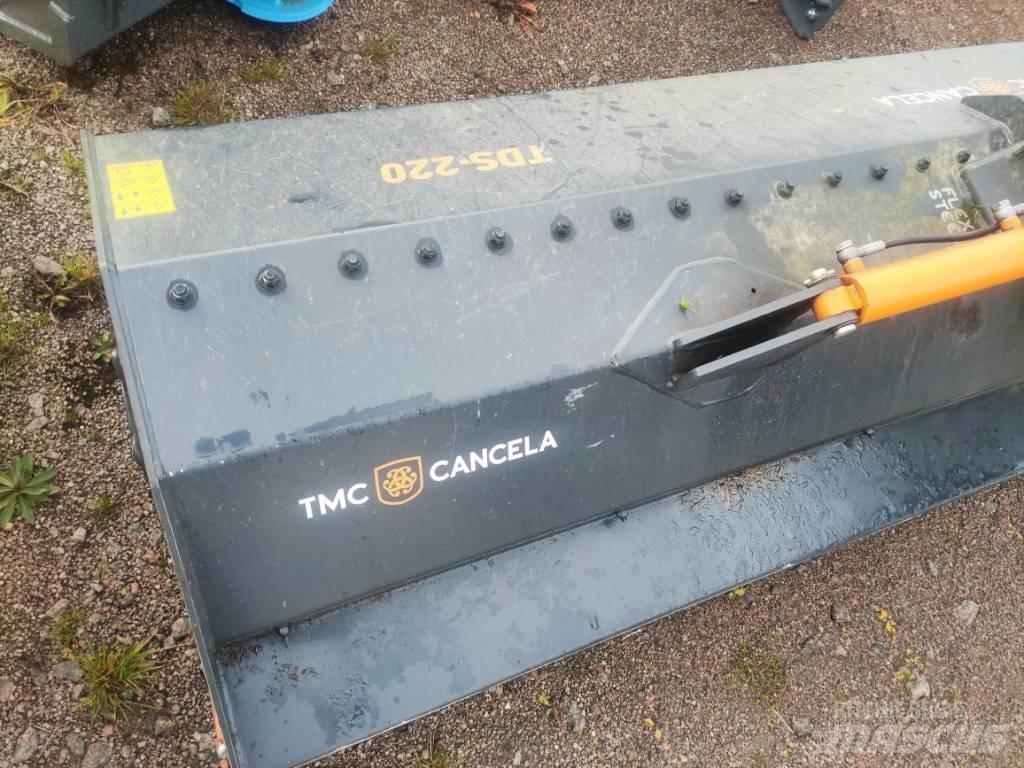 TCM Tds 220 Broyeur / Gyrobroyeur / Epareuse
