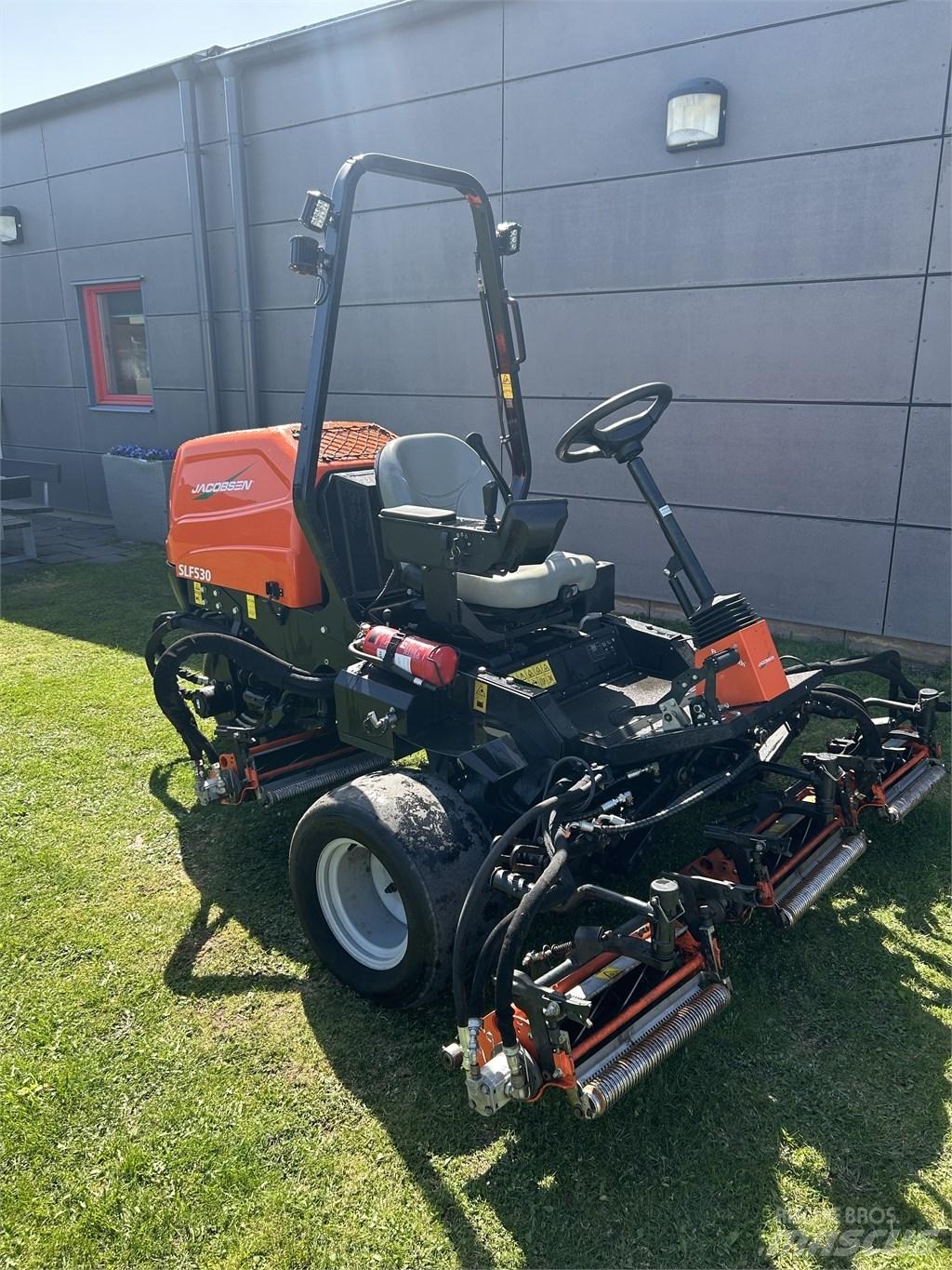 Jacobsen *SÅLD* SLF530 Tondeuses pour fairway