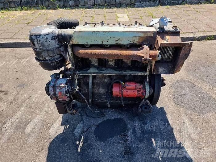  Engines F4L912 Transport - Autres