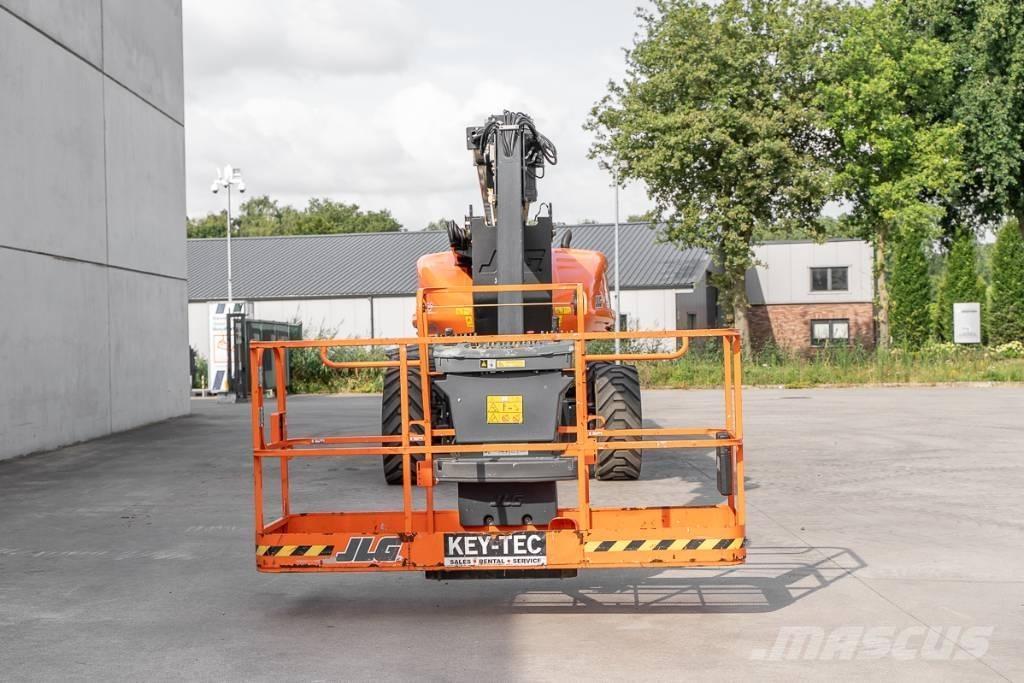 JLG 1250 AJP Nacelles télescopiques