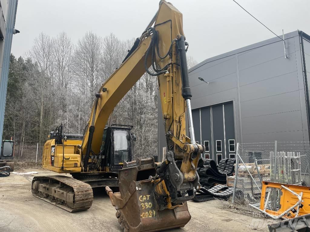 CAT 330 Pelle sur chenilles