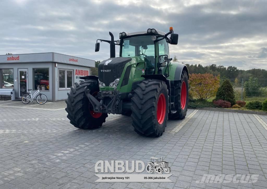Fendt 826 Vario Tracteur