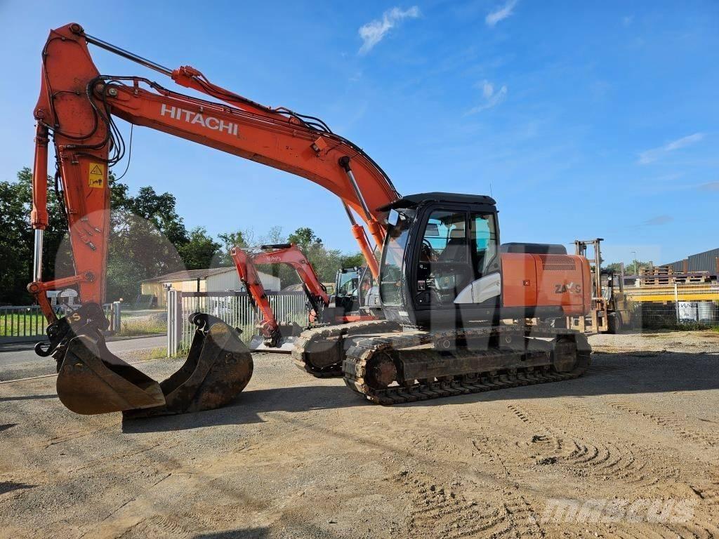 Hitachi ZX 210 LC Pelle sur chenilles