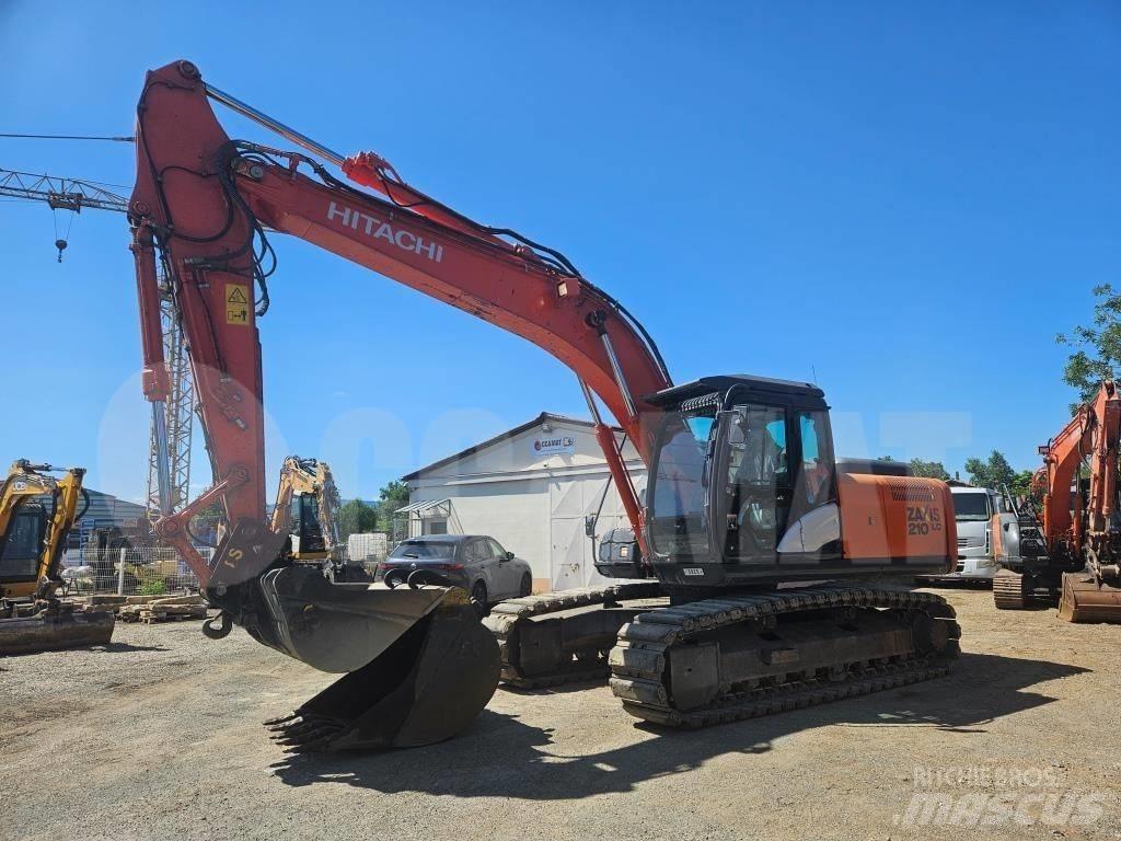 Hitachi ZX 210 LC Pelle sur chenilles