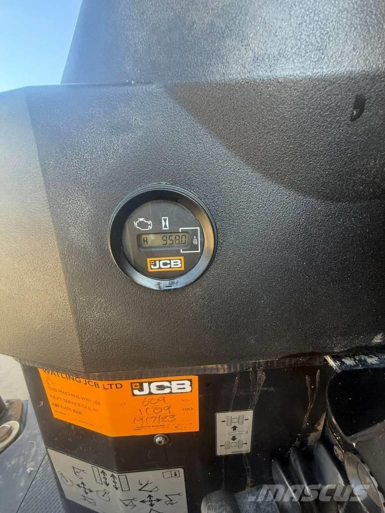 JCB 16 C-1 Mini pelle < 7t