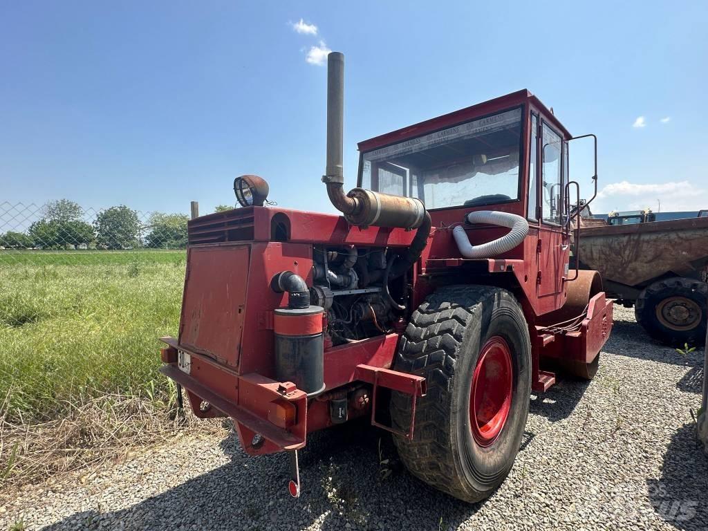 Hamm HW 2304 S Rouleaux monocylindre