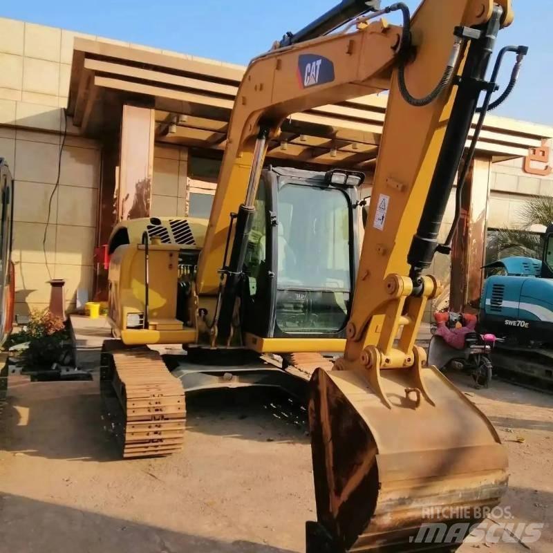 CAT 307 Pelle sur chenilles