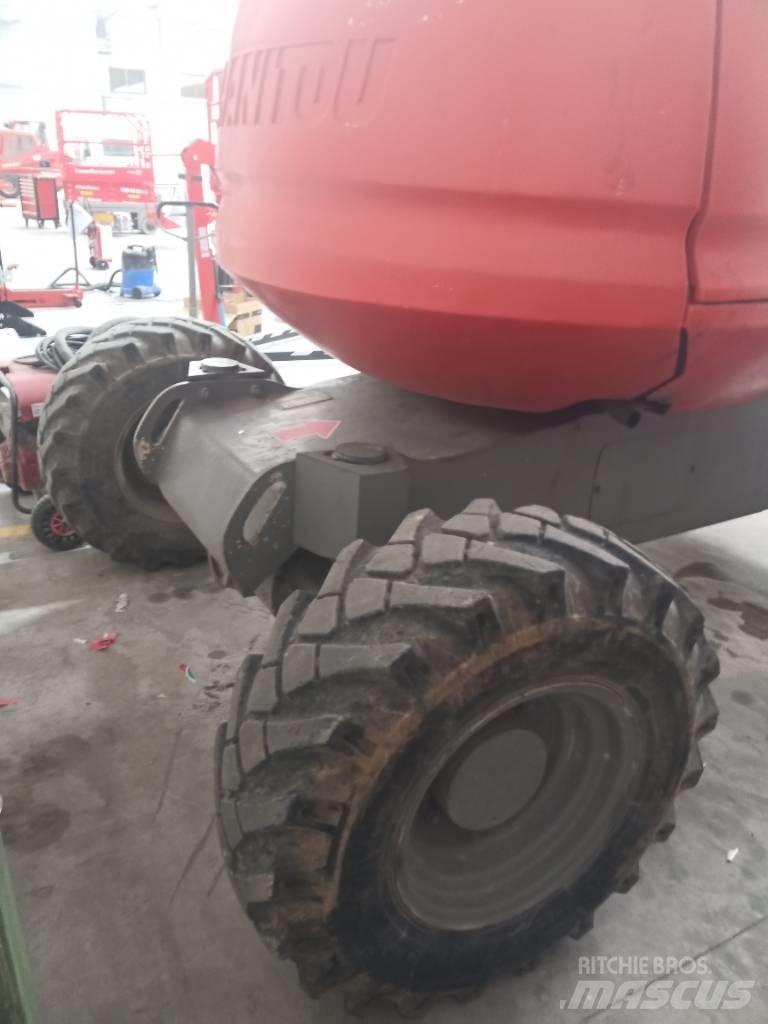 Manitou 160 ATJ Nacelles articulées