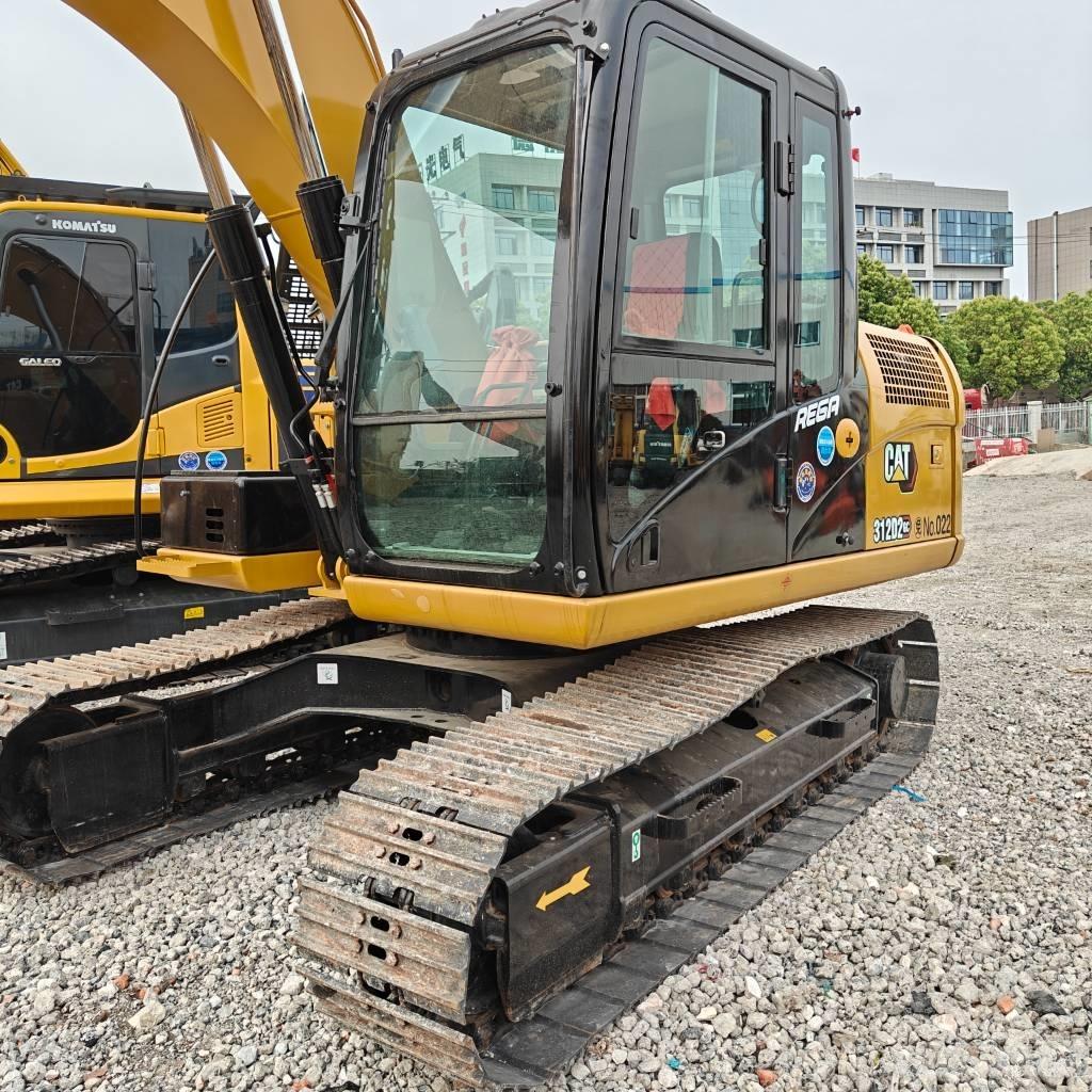 CAT 312 D Pelle sur chenilles