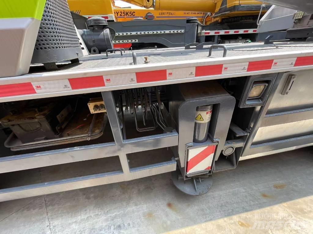 Zoomlion ZCT251V Grues tout terrain