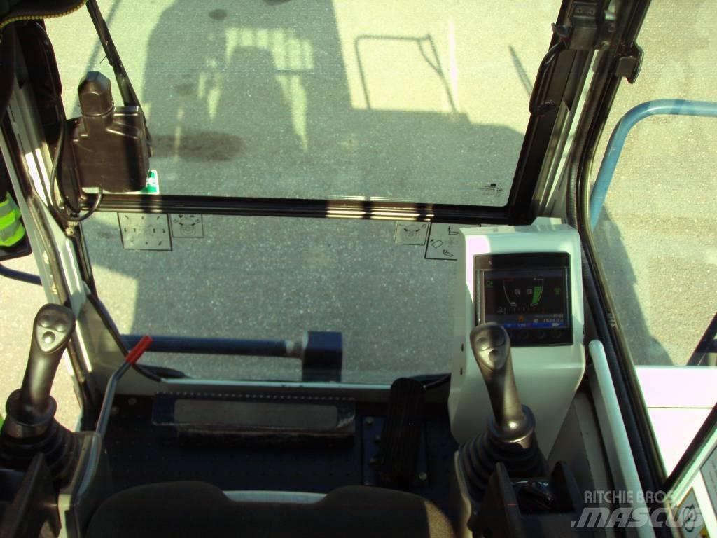 Takeuchi TCR 50 Tombereau sur chenilles