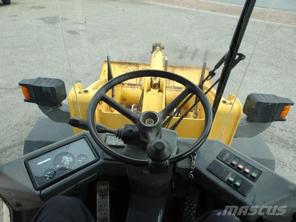 Liebherr L509 Chargeuse sur pneus