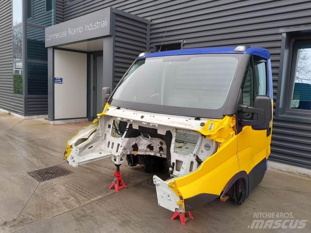 Iveco DAILY Cabines