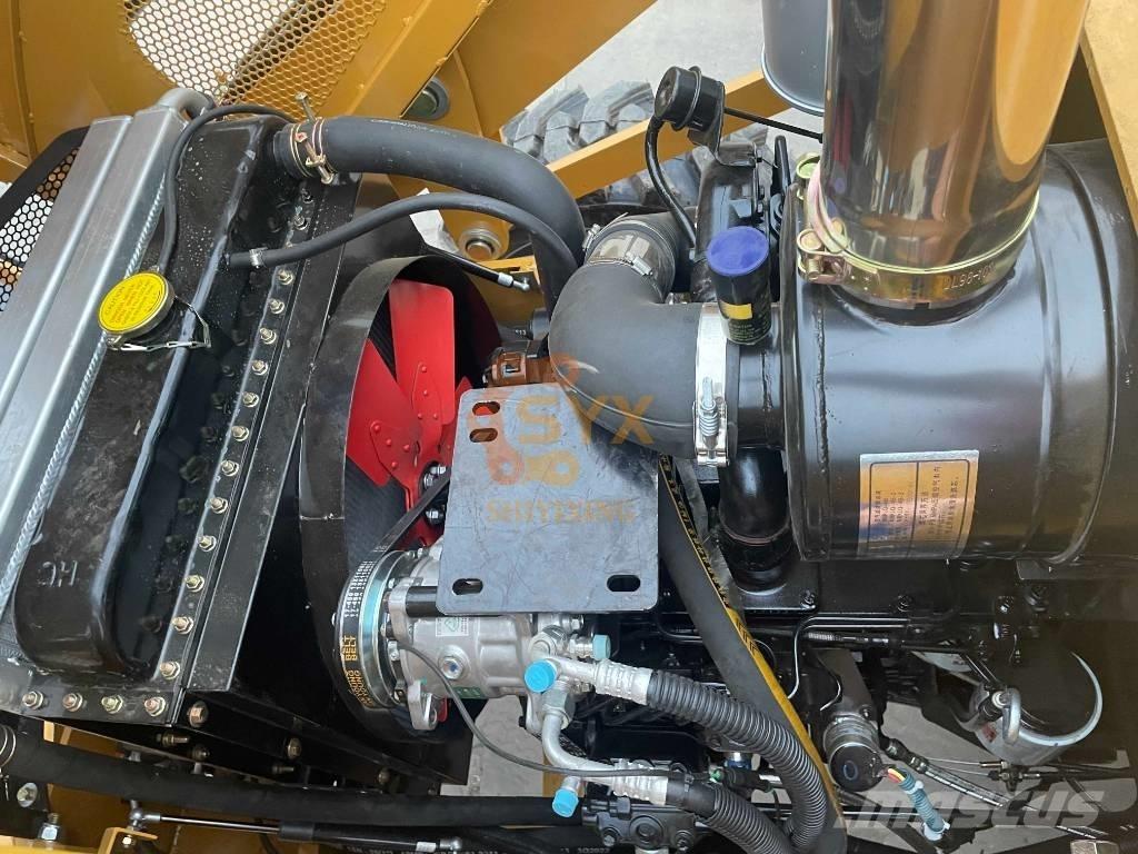 CAT 420 F Tractopelle