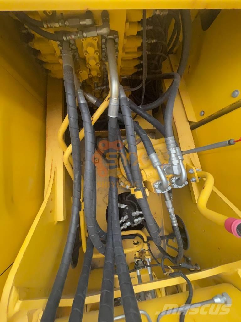 Komatsu PC 200-8 Pelle sur chenilles