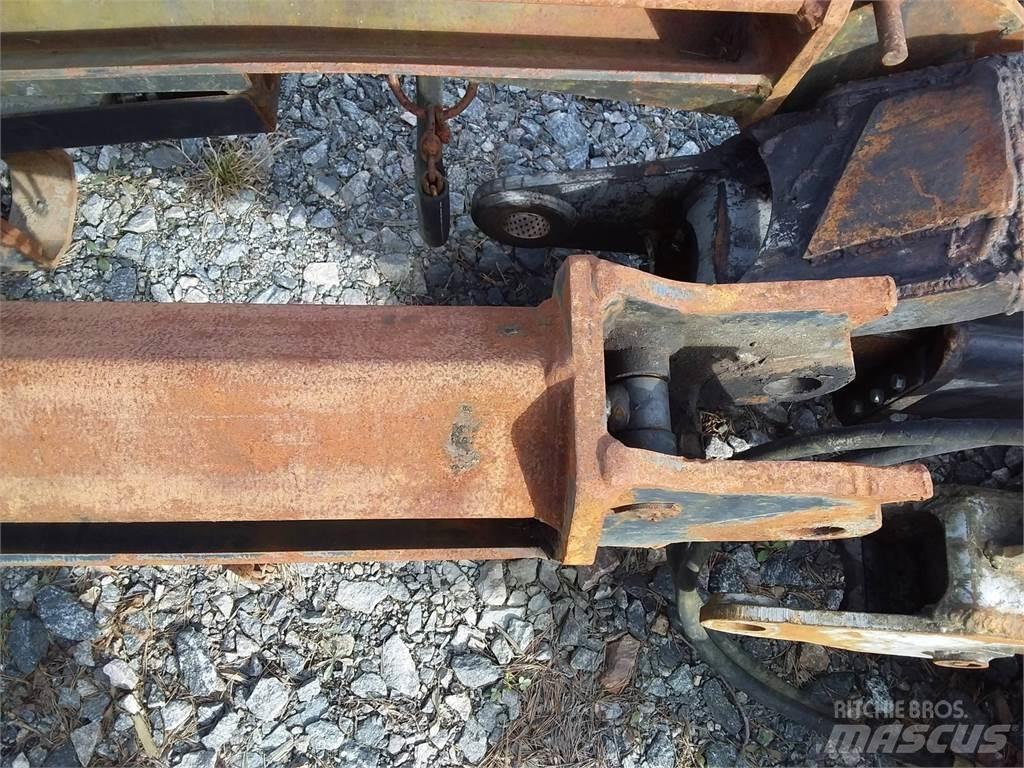 CAT 2200 Grue forestière
