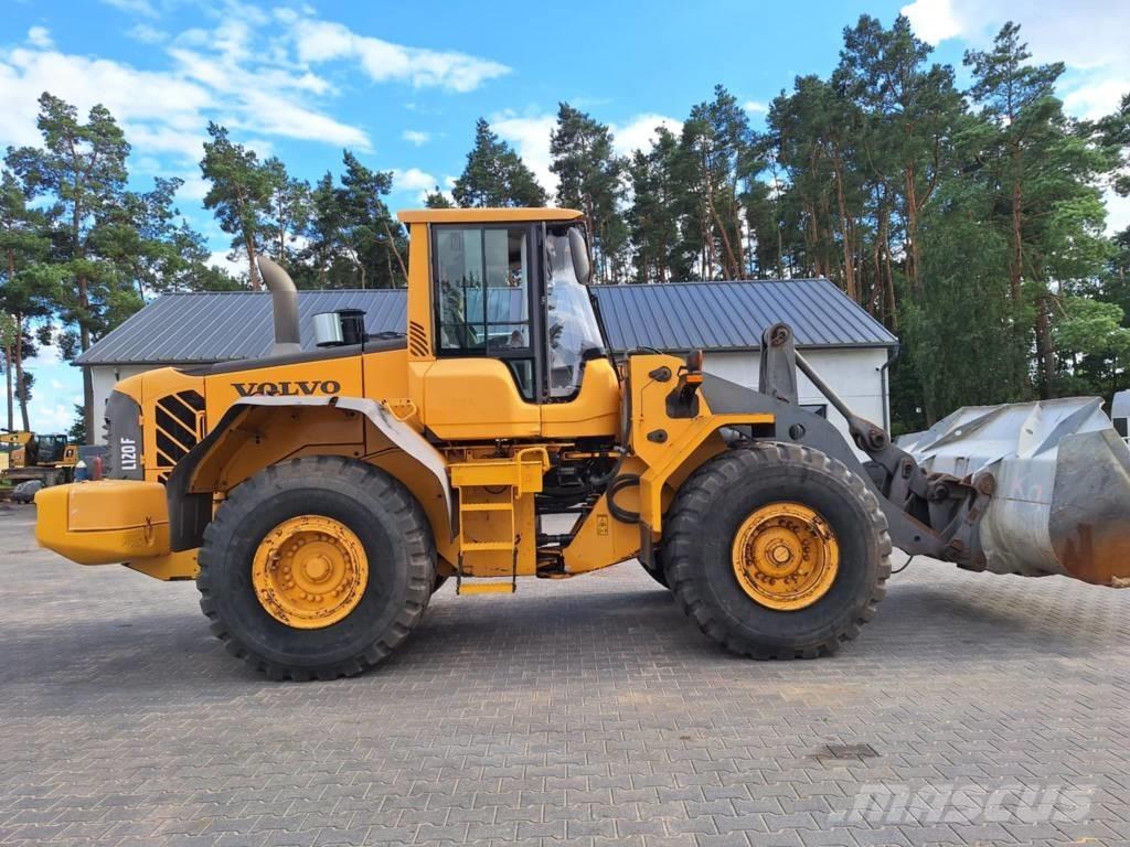 Volvo L 120 F Chargeuse sur pneus