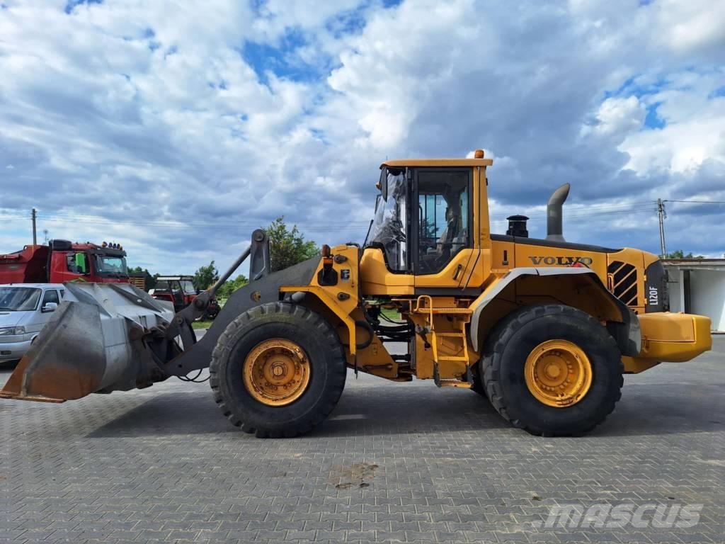 Volvo L 120 F Chargeuse sur pneus