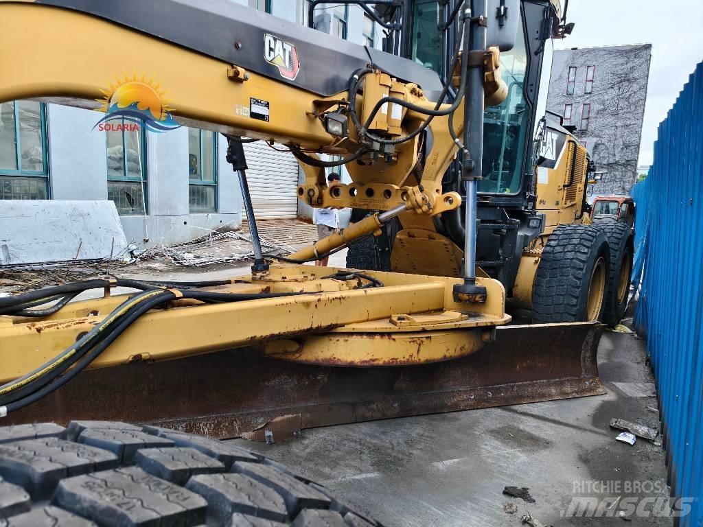 CAT 160 M Niveleuse