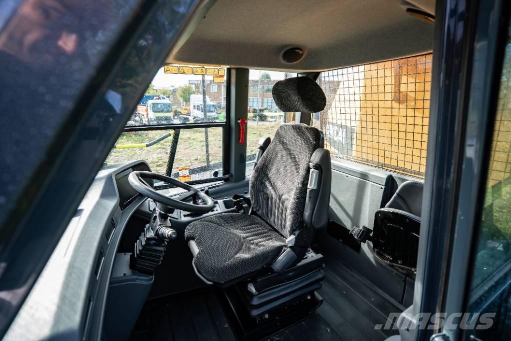 Hyundai HA 30 A Tombereau articulé