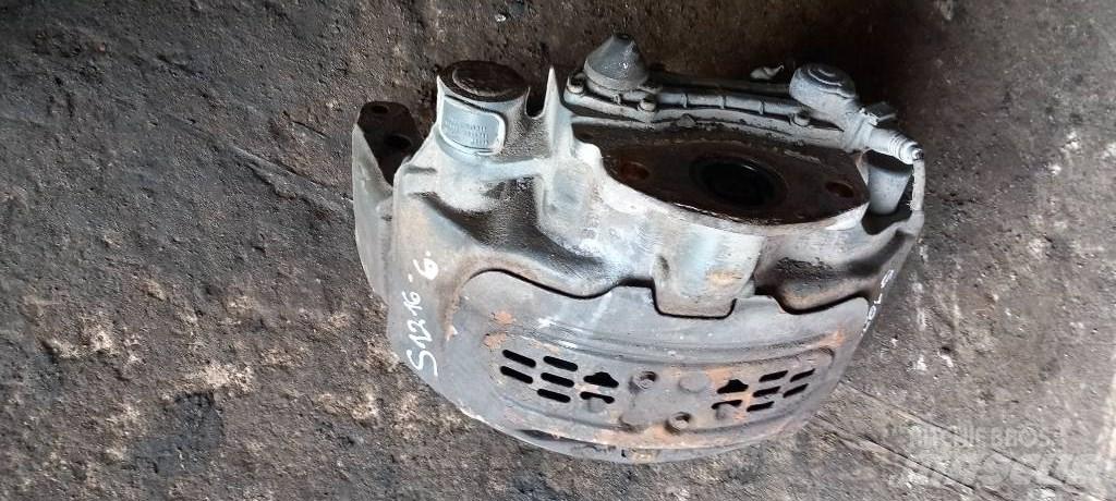 Scania R 440   1928820 Freins
