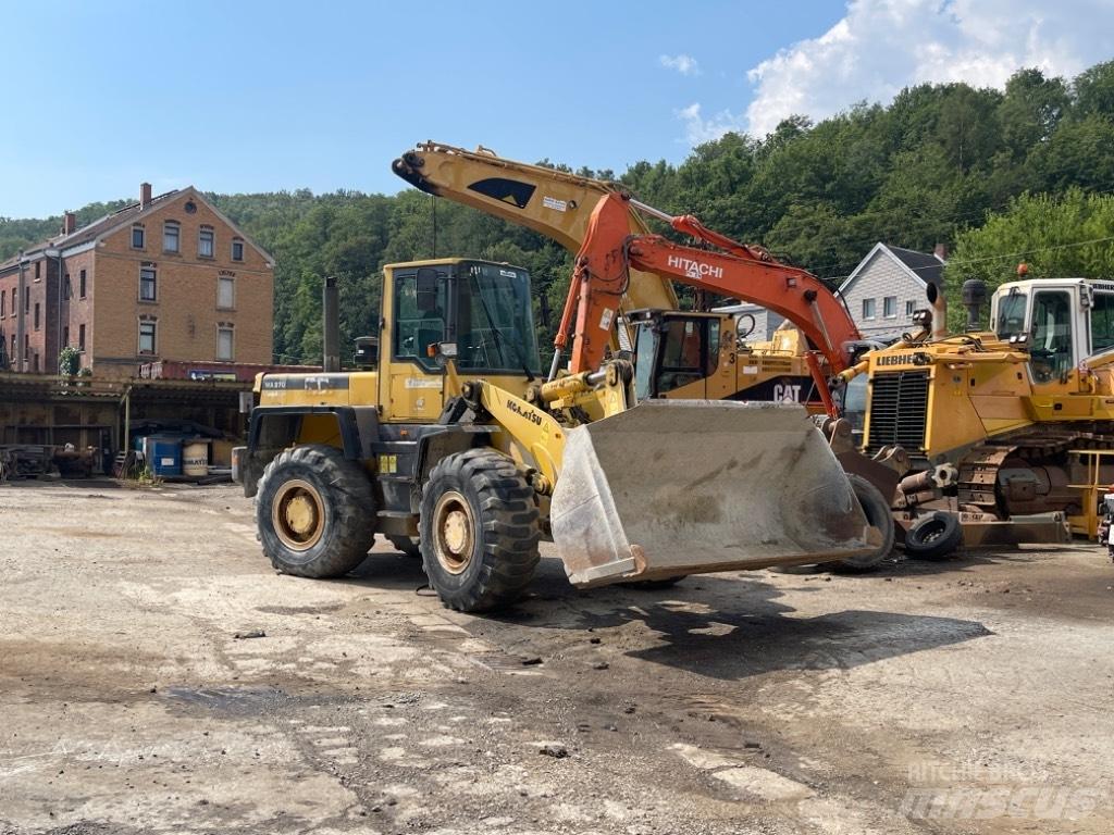 Komatsu WA 270-3 Chargeuse sur pneus