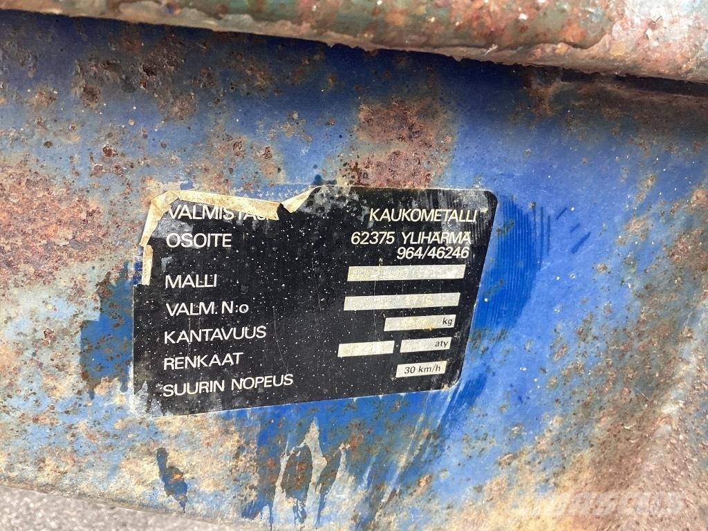 Eka-Taso perävaunu Autre remorque agricole