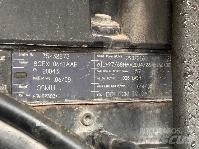 CASE 921 E Chargeuse sur pneus