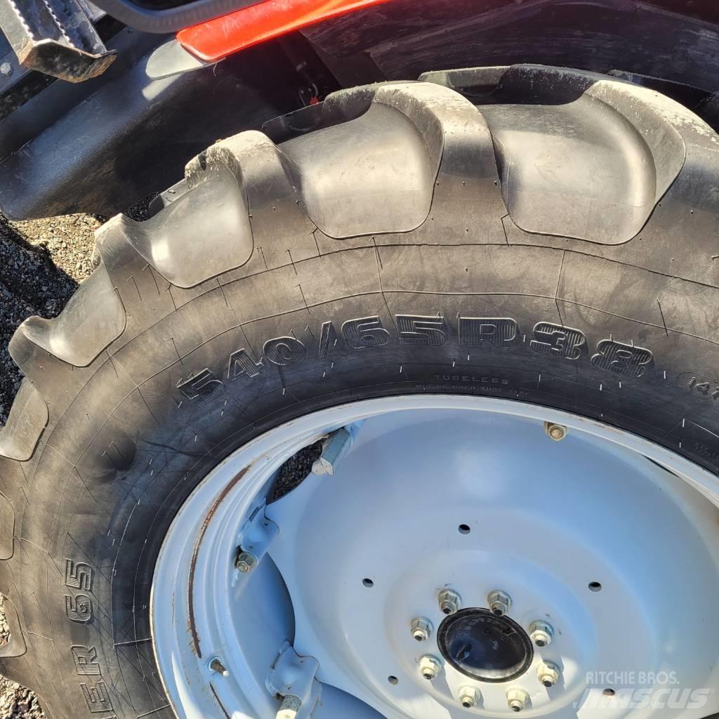 Massey Ferguson 5455 Tracteur