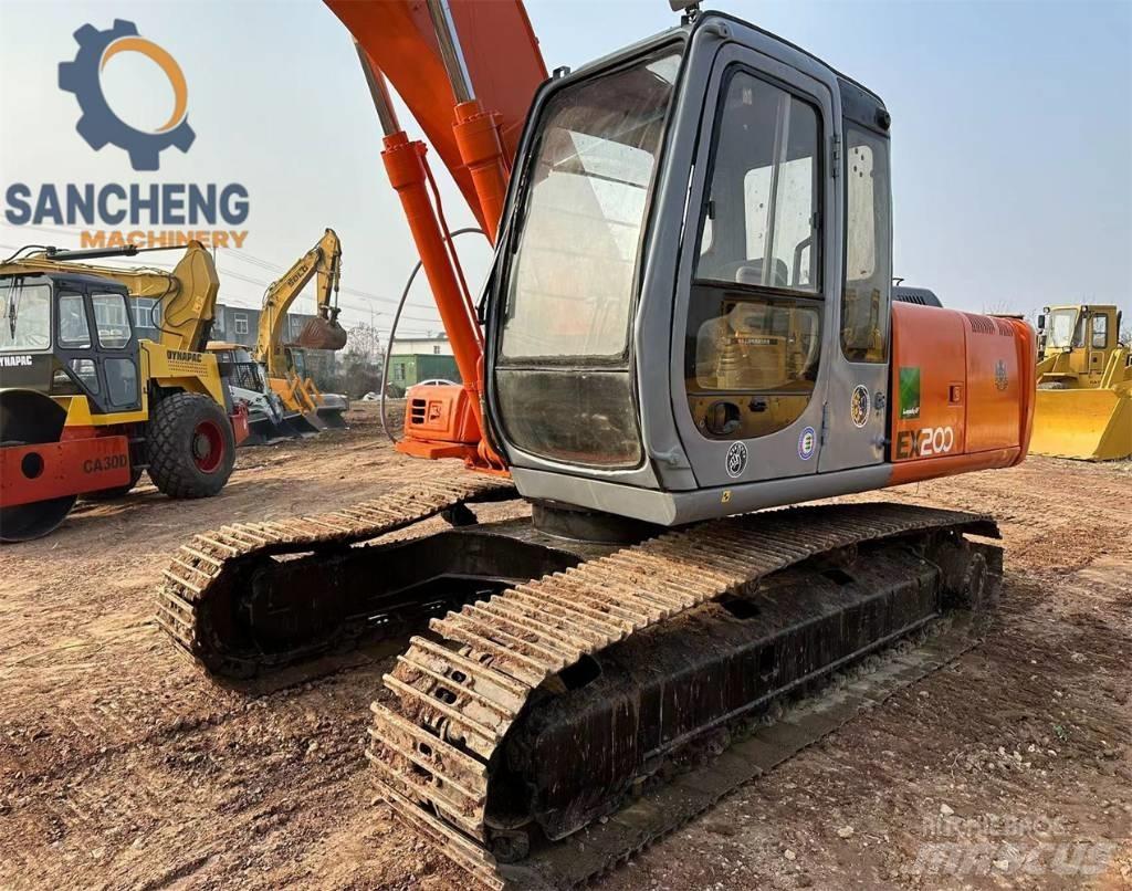 Hitachi EX 200 Pelle sur chenilles