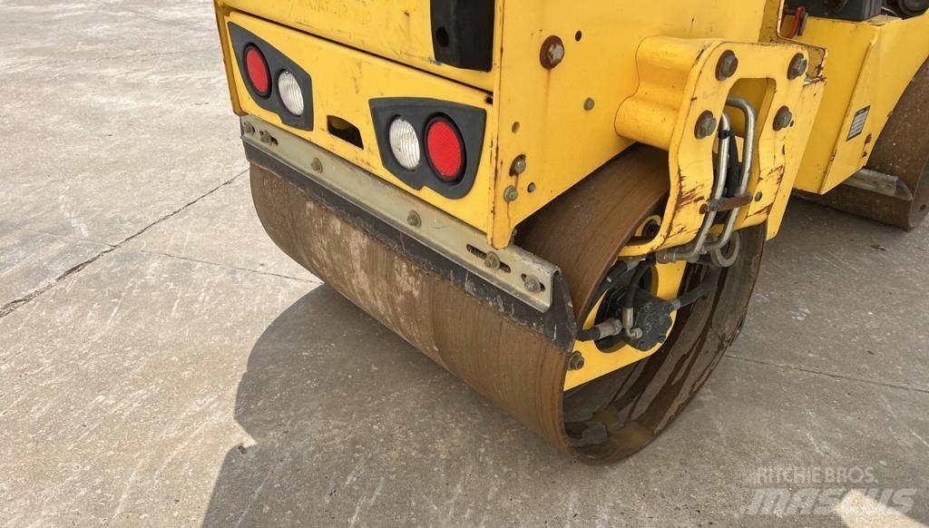 Bomag BW 100 AD M-5 Rouleaux tandem