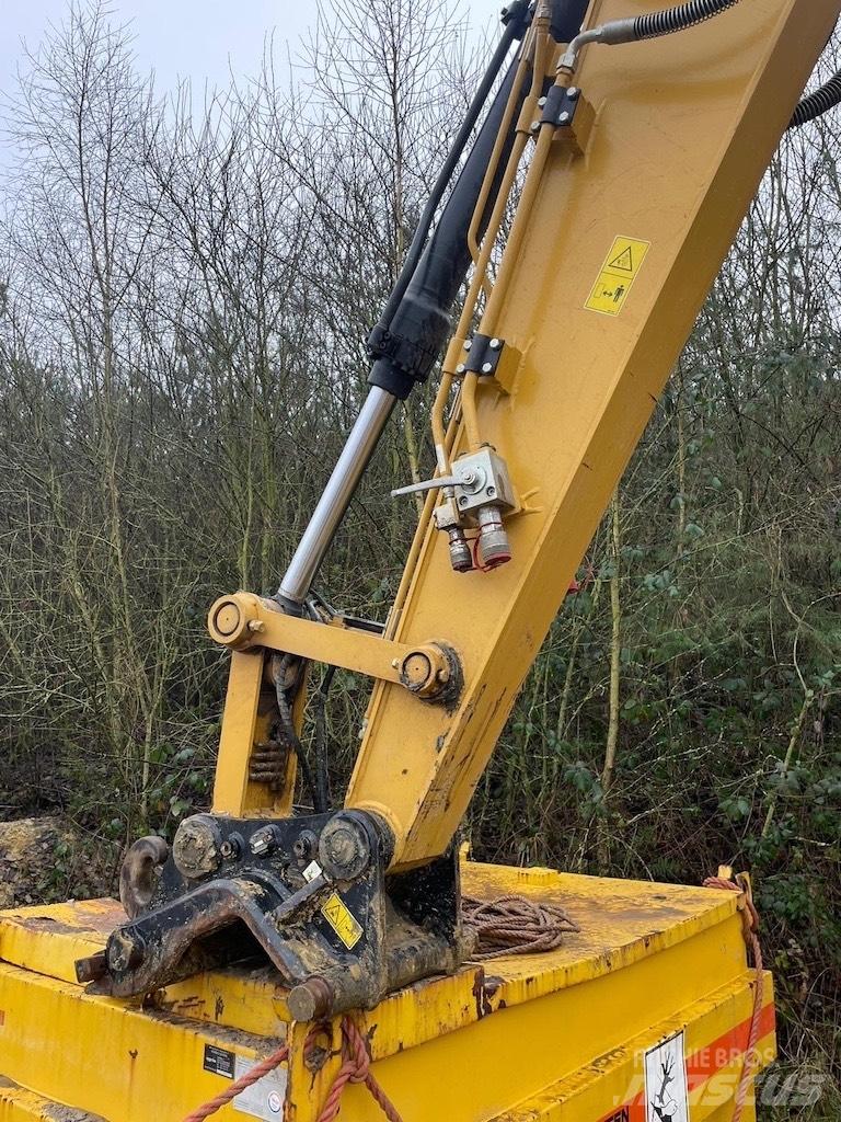 CAT 313GC Pelle sur chenilles