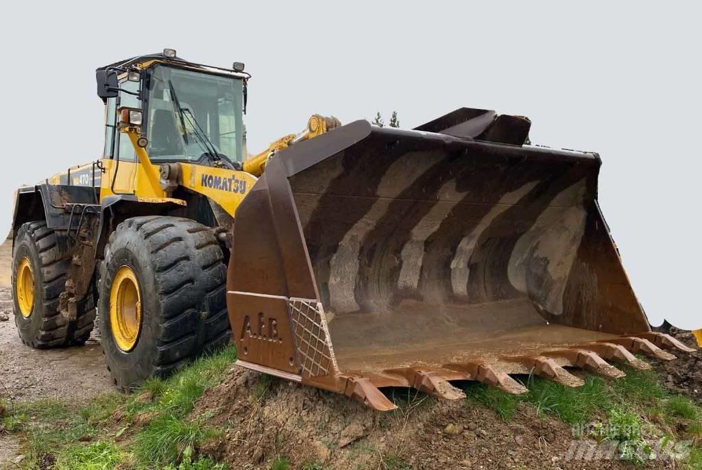 Komatsu WA 470-6 Chargeuse sur pneus