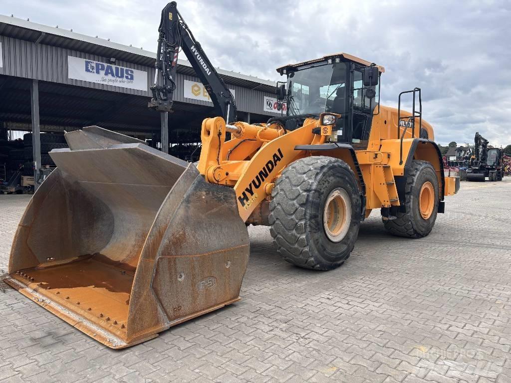Hyundai HL 975 Chargeuse sur pneus