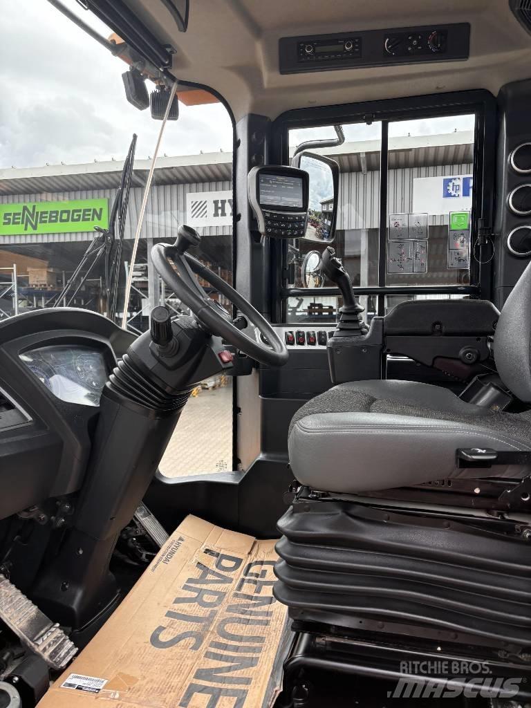 Hyundai HL 975 Chargeuse sur pneus