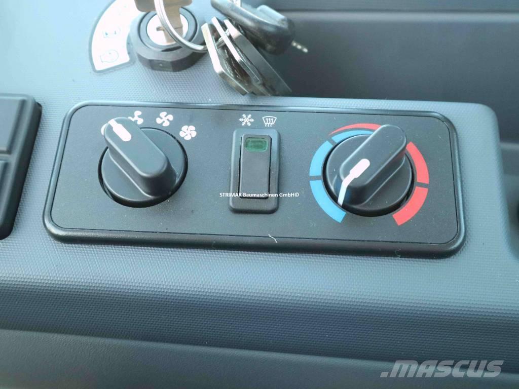 Bobcat L 85 Chargeuse sur pneus