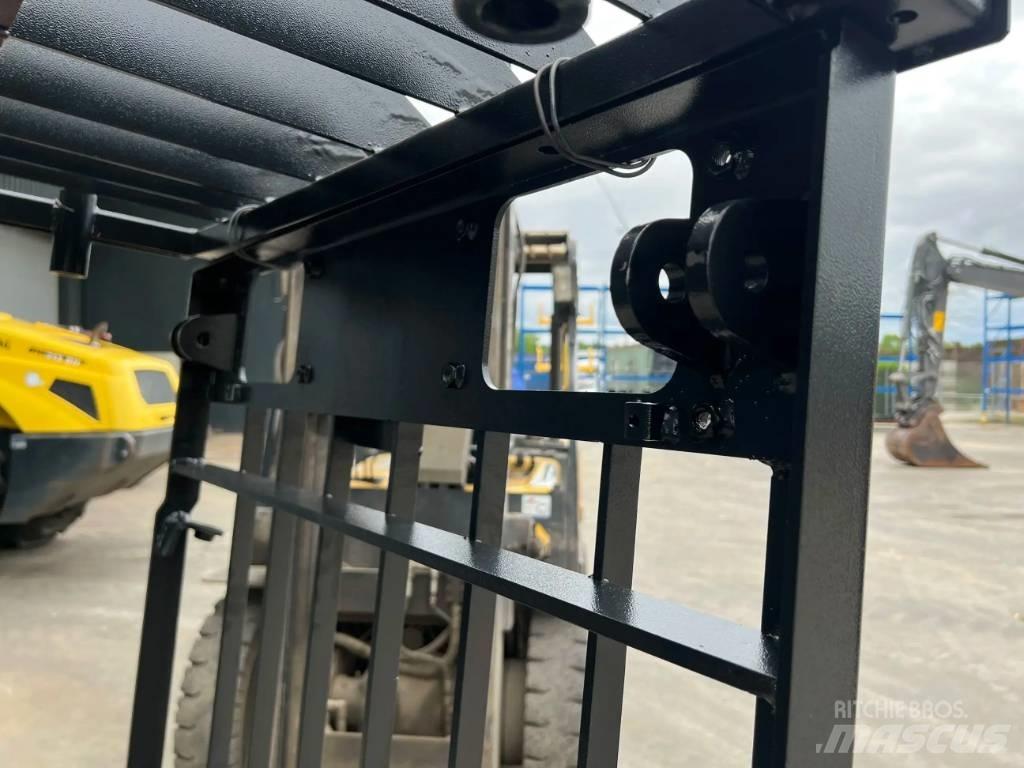 CAT 345D Guard Cabine