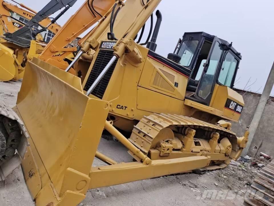 CAT D 6 G Bouteurs sur chenilles